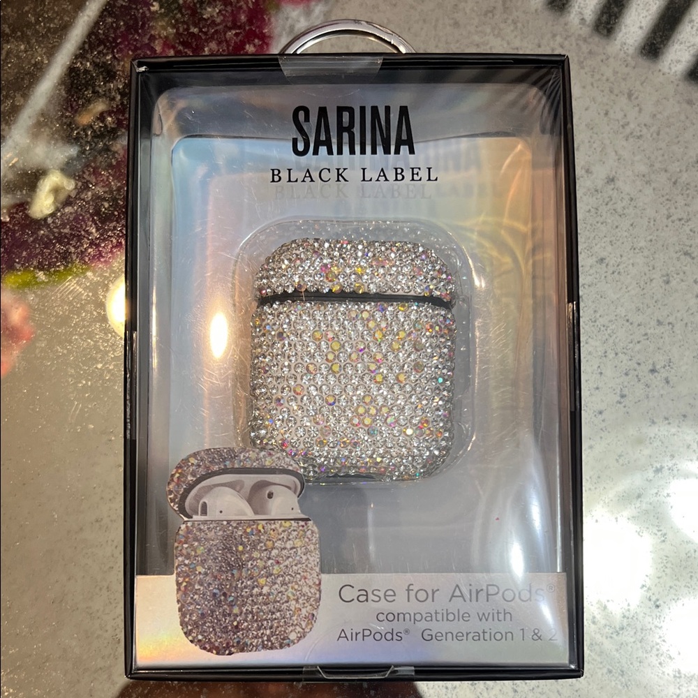 Black Label Sparkling Silver AirPods Case